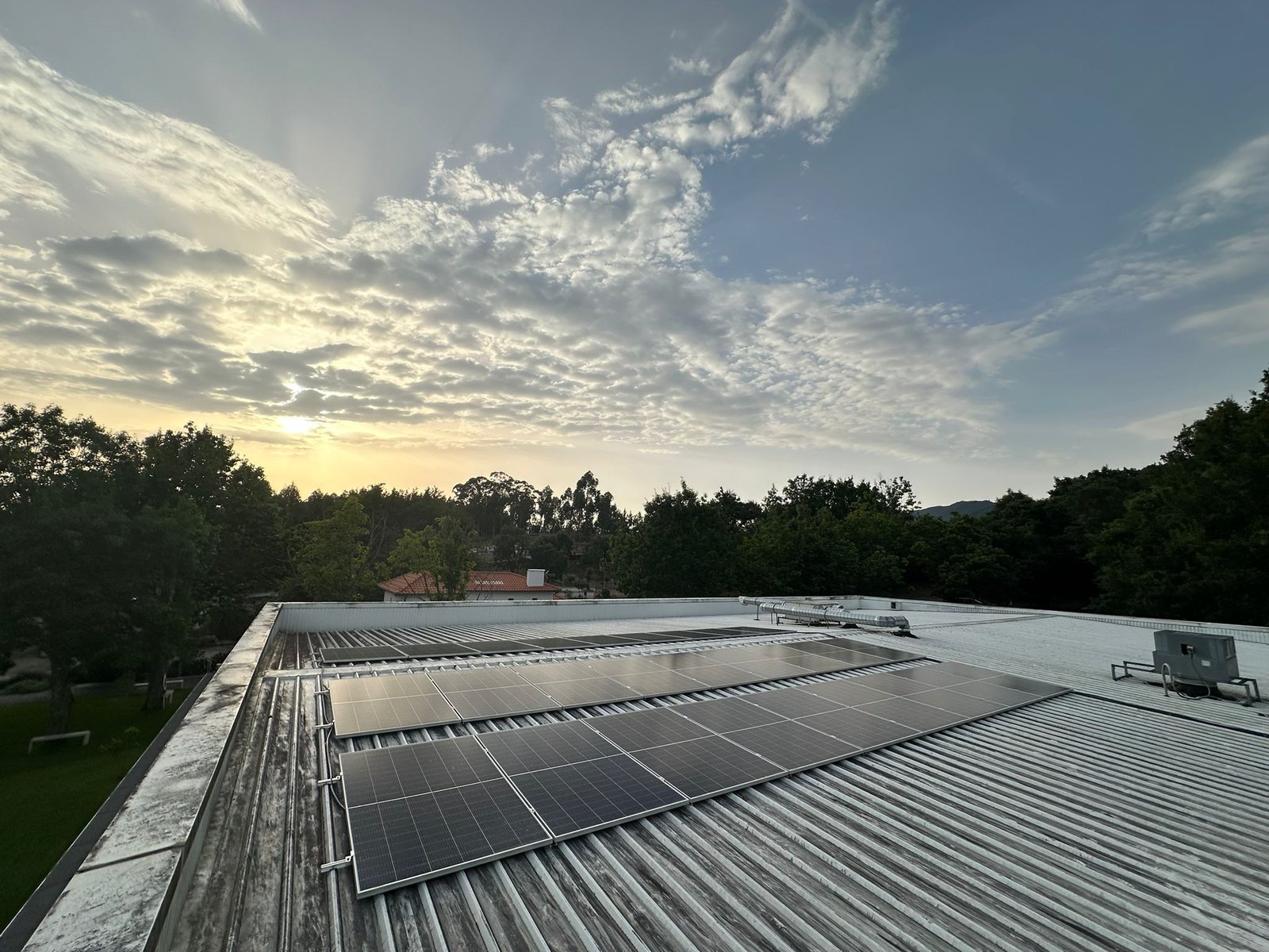 Instalação de Painéis Fotovoltaicos – Casa Rainha – Ponte de Lima