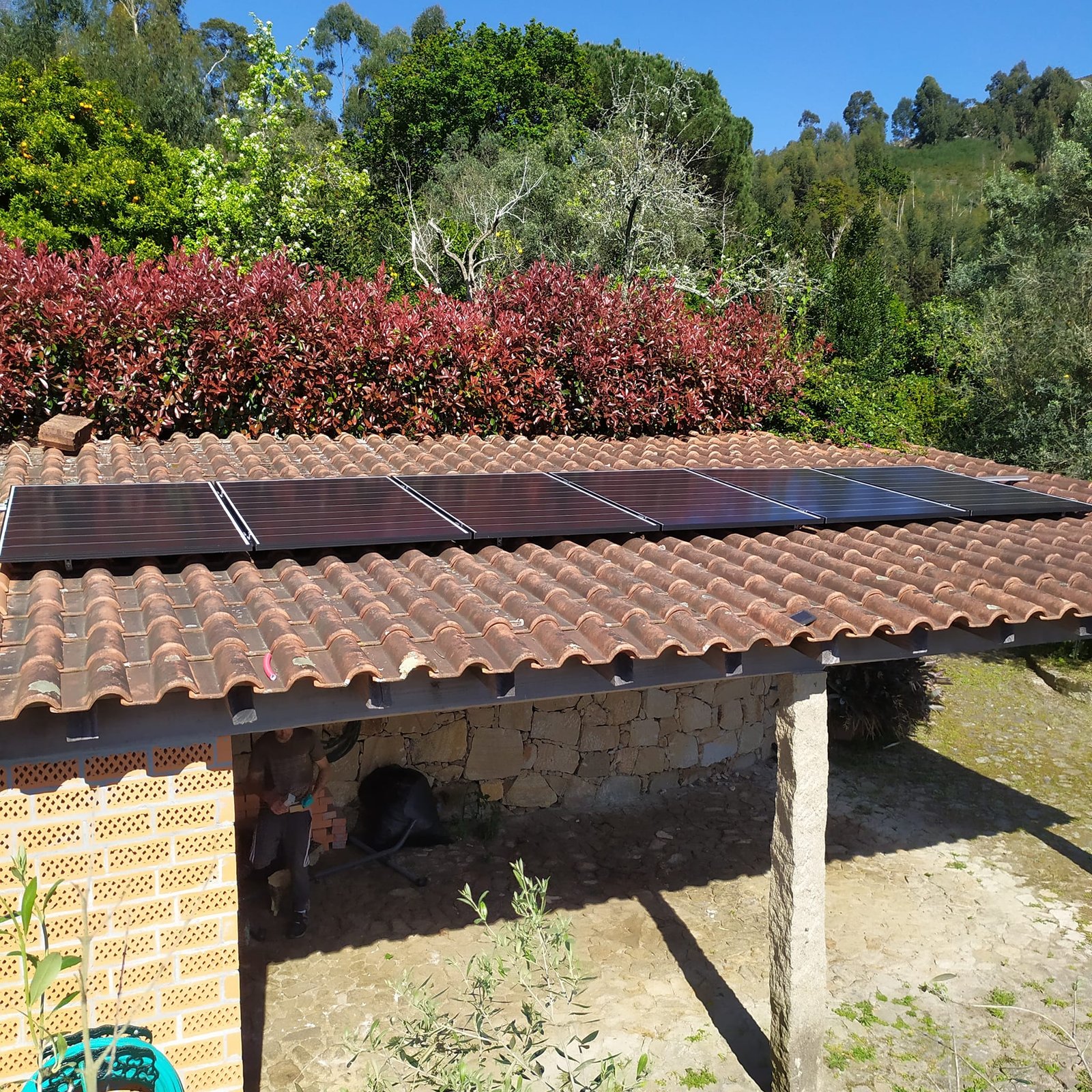 Instalação de Painéis Fotovoltaicos – Terras de Bouro