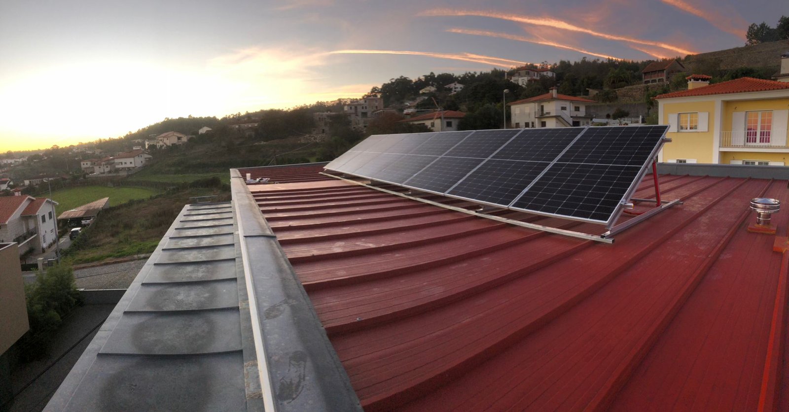 Instalação de Painéis Fotovoltaicos – Curvos, Braga